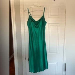 BEBE MIDI SATIN SLIP